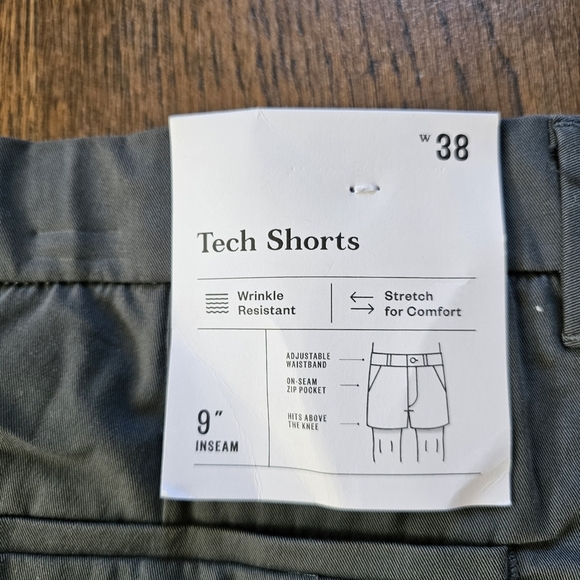 Goodfellow & Co Men's Charcoal 9" Flat Front Tech Chino Shorts Size Men's 38 NEW - Picture 9 of 12